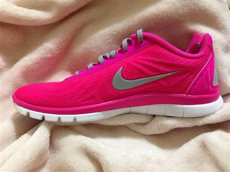 Pink Nike Free. Nike.com